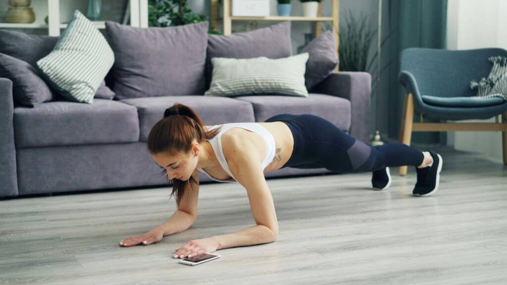 オンザショア 記事の写真coreworkoutplank | オンザショア立川店 立川駅徒歩1分年中無休の溶岩ホットヨガスタジオ ヨガとからだの記事のイメージ写真 立川駅徒歩1分年中無休の溶岩ホットヨガスタジオ