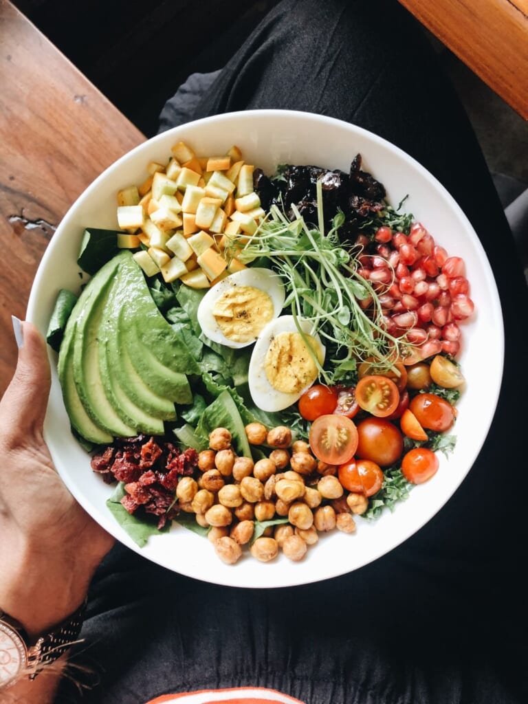 オンザショア 記事の写真healthybreakfastbowl | オンザショア立川店 立川駅徒歩1分年中無休の溶岩ホットヨガスタジオ ヨガとからだの記事のイメージ写真 立川駅徒歩1分年中無休の溶岩ホットヨガスタジオ